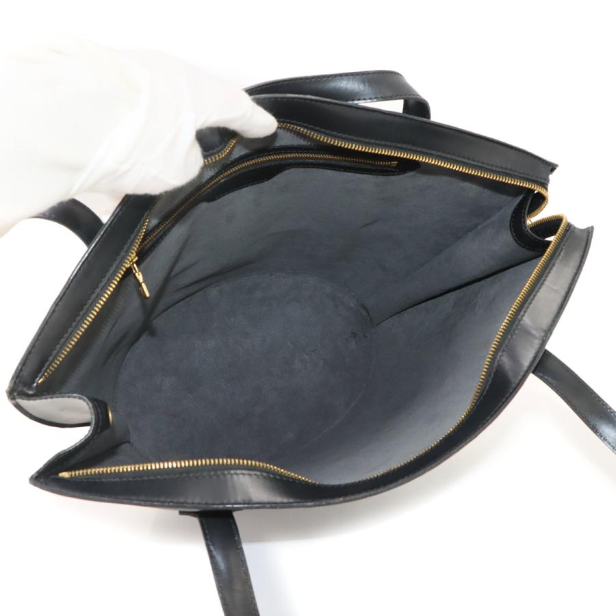 LOUIS VUITTON（ルイ・ヴィトン） 美品 ルイ ヴィトン エピ サン