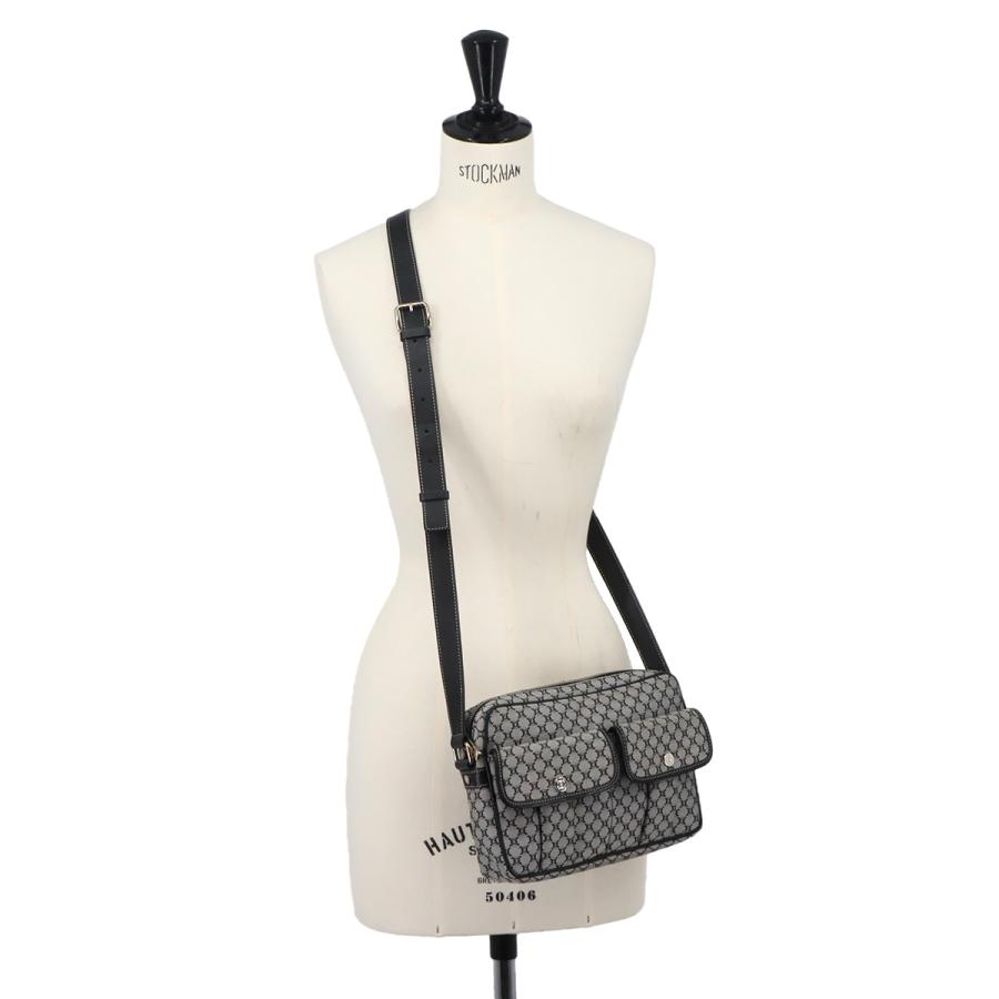CELINE（セリーヌ） 新品同様 マカダム ショルダー バッグ キャンバス