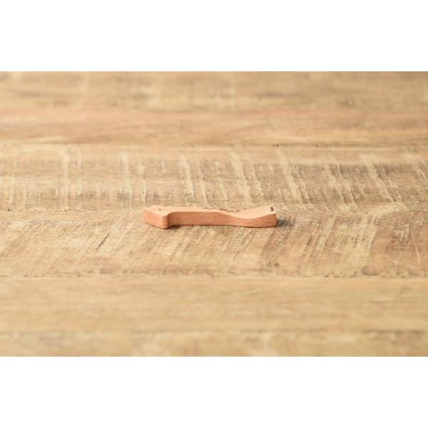 どうぶつ柄の箸置き キリン　　インドネシア製 |  | 01