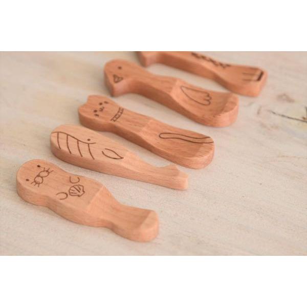 どうぶつ柄の箸置き キリン　　インドネシア製 |  | 04