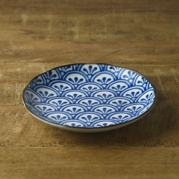 美濃焼 和ごころ 16cm取り皿 青海波 日本の伝統模様 日本製 : カフェ