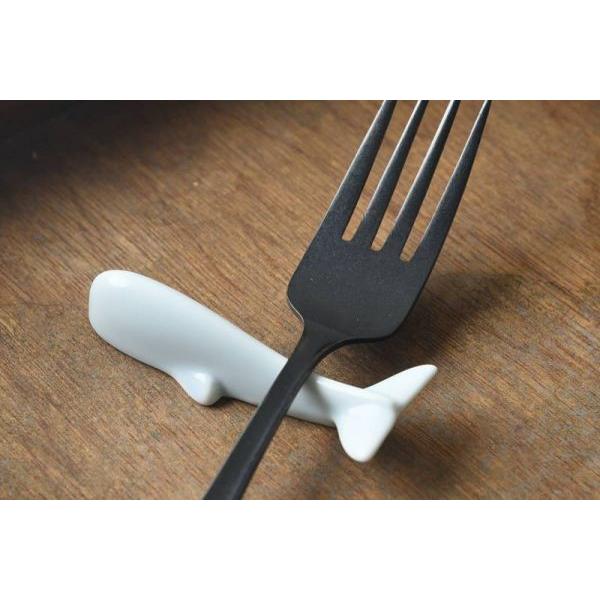 美濃焼 深山 waterlineウォーターライン Whale kids くじら 箸置き 青磁　　日本製 |  | 04