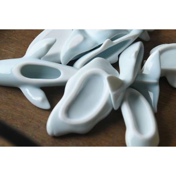 美濃焼 深山 waterlineウォーターライン Whale kids くじら 箸置き 青磁　　日本製 |  | 06