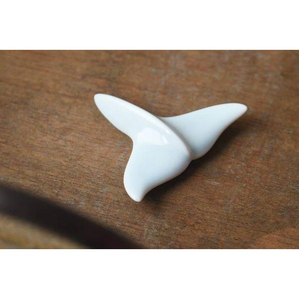 美濃焼 深山(miyama.) waterlineウォーターライン Whale's tail 箸置き 青　　日本製 |  | 03