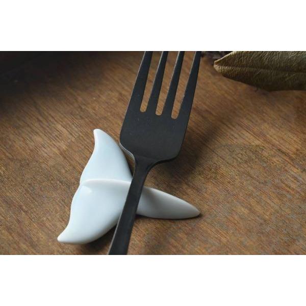 美濃焼 深山(miyama.) waterlineウォーターライン Whale's tail 箸置き 青　　日本製 |  | 04