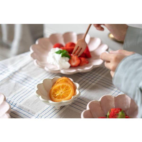 美濃焼 カネコ小兵製陶所 リンカ (輪花) 21cmプレート 桃練 日本製