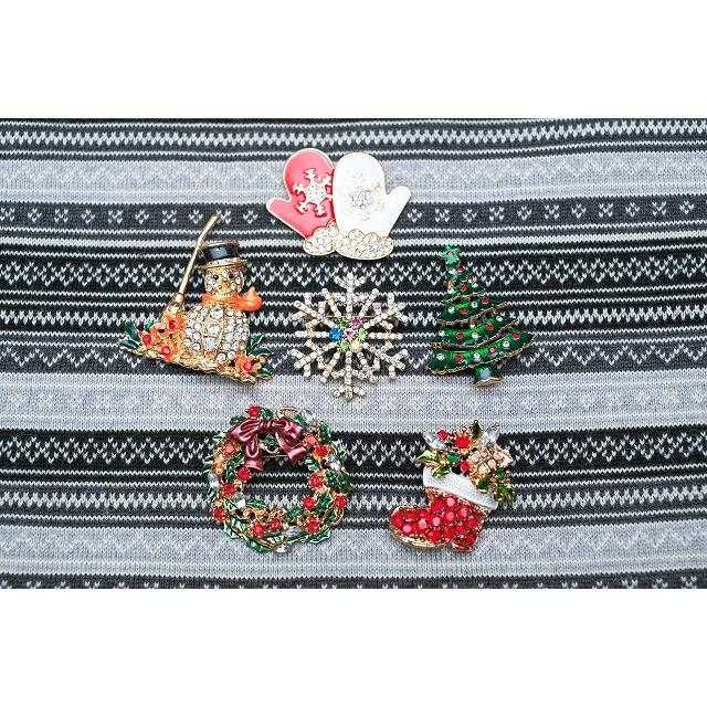 クリスマスブローチ 6個セット＋収納袋 サンタクロース 雪だるま 手袋