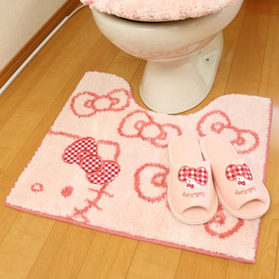 クロミ サンリオ クロミちゃん トイレ2点セット (マット・スリッパ