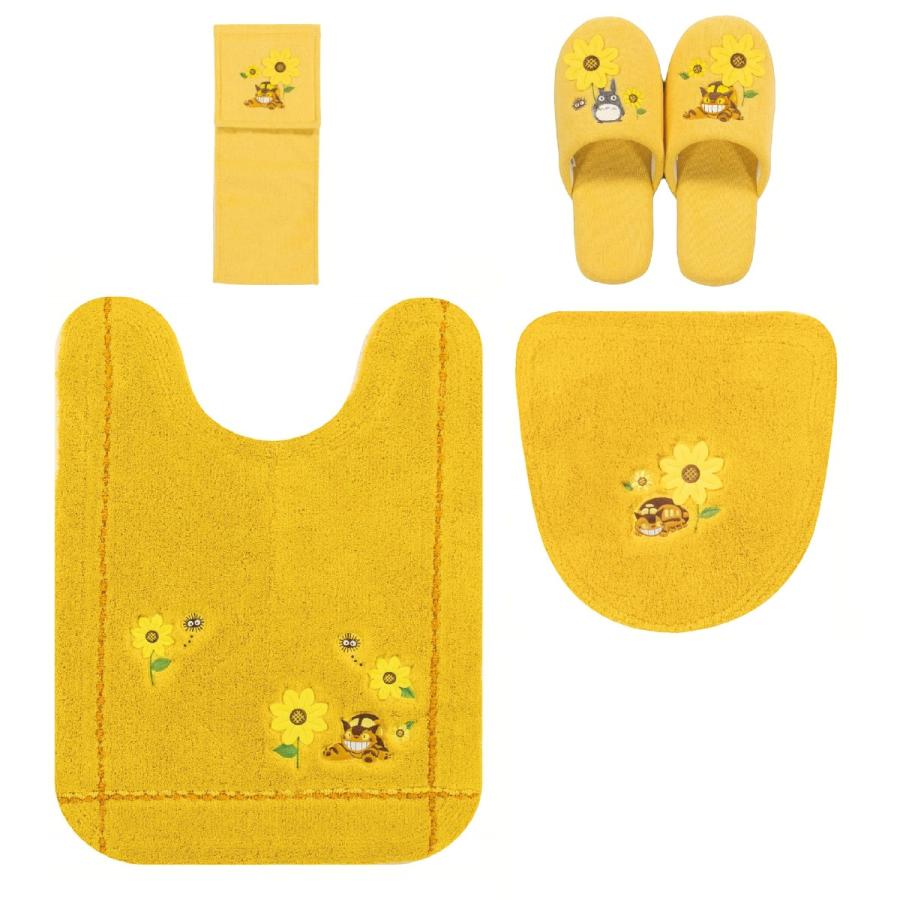 ジブリ　となりのトトロ　ネコバス　トイレマットセット新品 Amazon｜となりのトトロ トイレマット セット 4点 グリーン