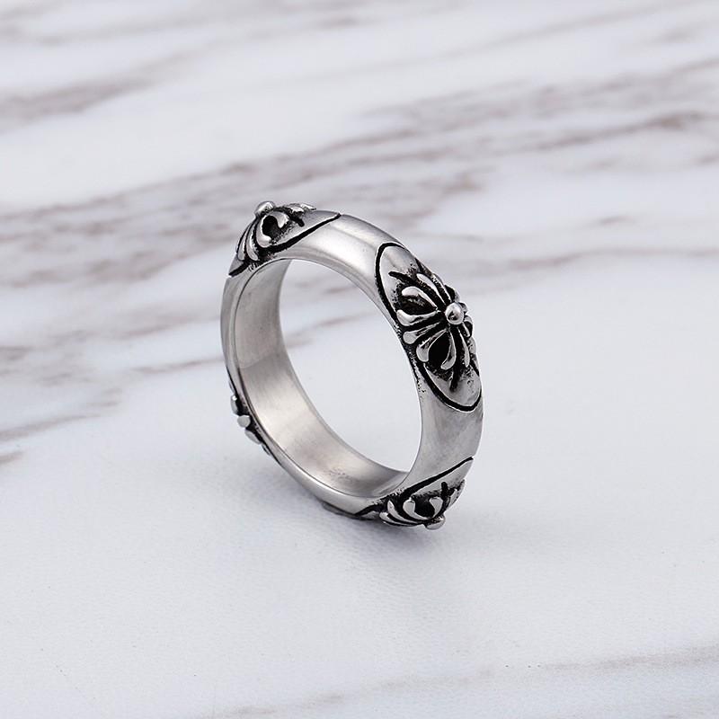 ヨーム　リング加工 工具を駆使したテクスチャーのオリジナルマリッジリング | 結婚