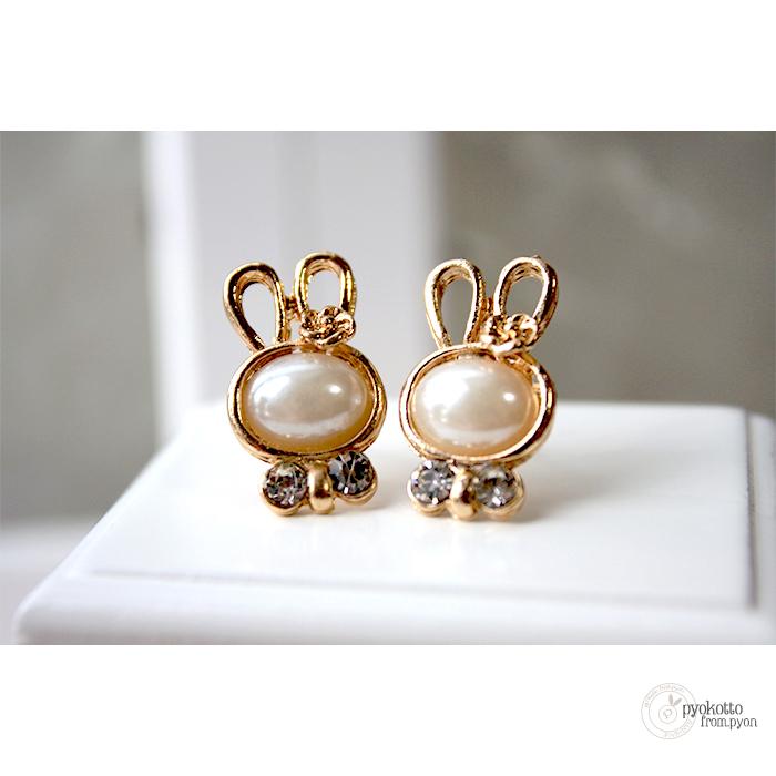 うさぎ くま ピアス 樹脂ピアス 金属アレルギー アクセサリー 雑貨  