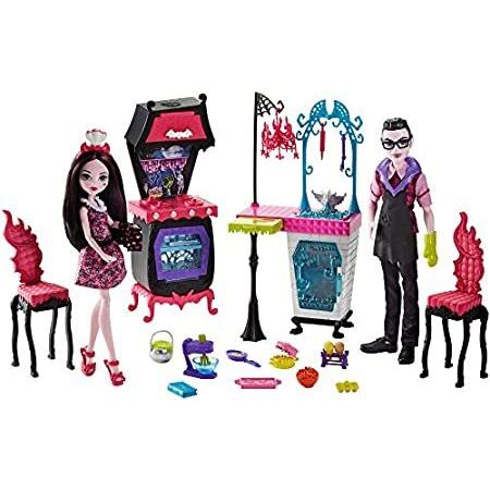 サプライズセール 特別価格Monster High Monster Family Vampire Kitchen Playset & 2-Pack Dolls好評販売中
