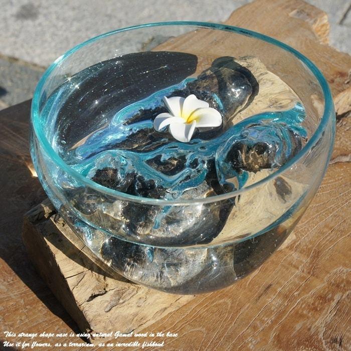 吹きガラスと天然木のオブジェ B20 金魚鉢 メダカ水槽 花瓶 流木 吹きガラスと天然木のオブジェ B20 金魚鉢 メダカ水槽 花瓶 流木