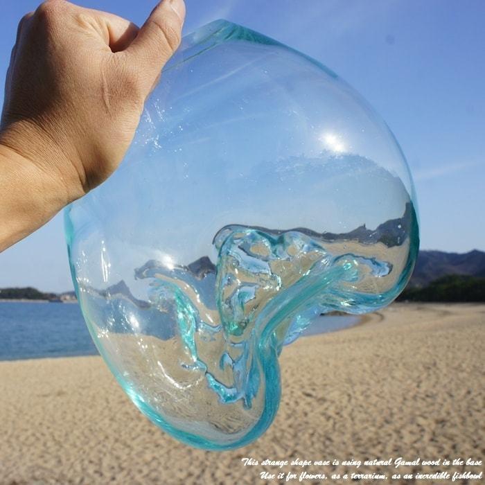 吹きガラスと天然木のオブジェ M 金魚鉢 メダカ水槽 花瓶 流木 吹きガラスと天然木のオブジェ M 金魚鉢 メダカ水槽 花瓶 流木