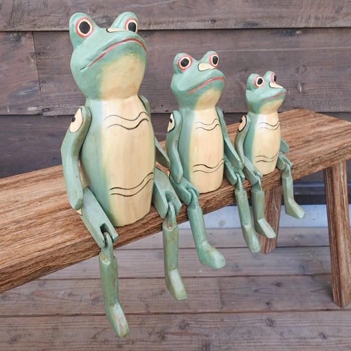 お座り カエルさん Lサイズ ウェルカム人形 蛙 かえる 木製 木彫りの