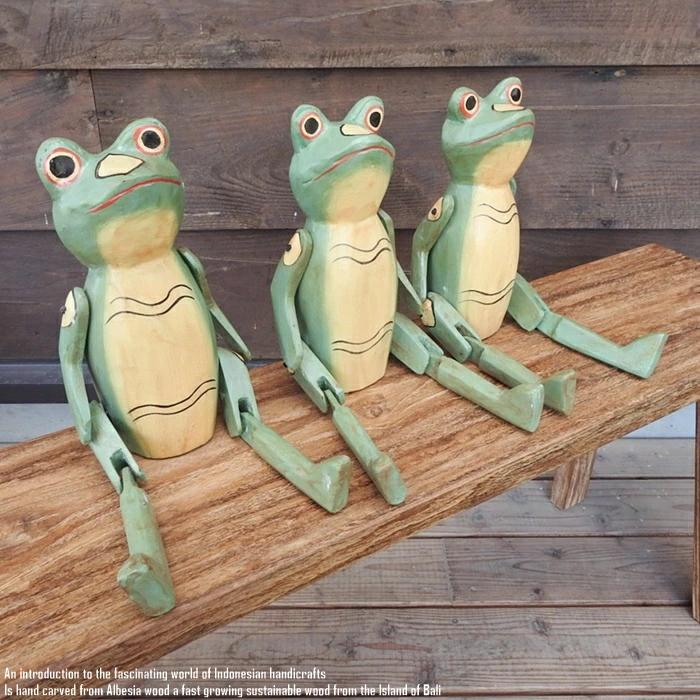 お座り カエルさん Lサイズ ウェルカム人形 蛙 かえる 木製 木彫りの