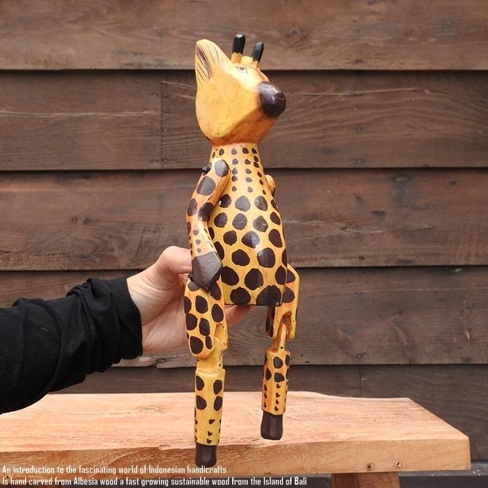 チャイハネ　木彫り置物　お座りキリン チャイハネ 木彫り置物 お座りキリン