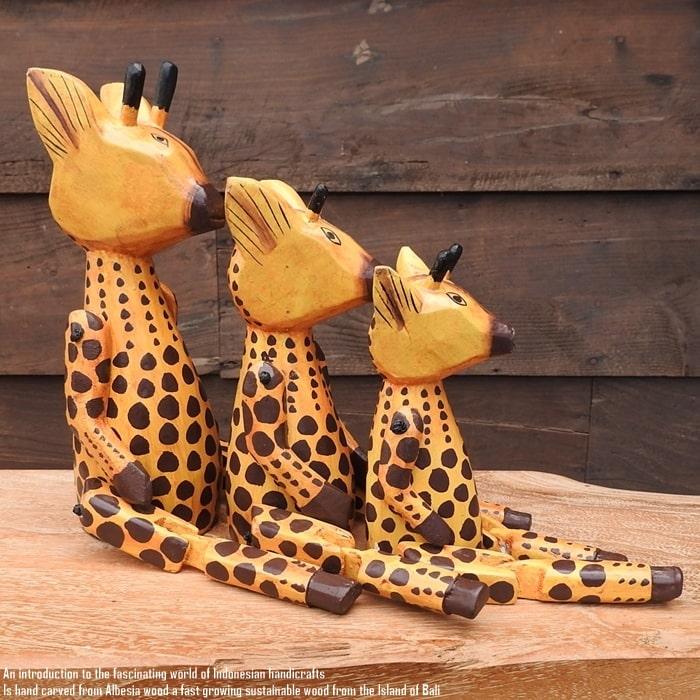 お座り きりんさん Sサイズ キリン ウェルカム人形 木製 木彫りの置物