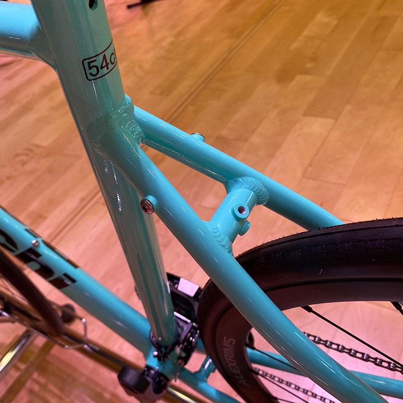 Bianchi（ビアンキ） 2021年モデル ROMA1（ローマ1） : 自転車のQBEI