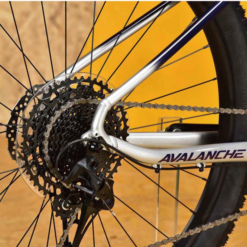 GWのサイクリングにおすすめの自転車！ジーティー 2025年モデル AVALANCHE EXPERT （アバランチェエキスパート） 27.5インチ 29インチ GT 在庫あり | GT | 06