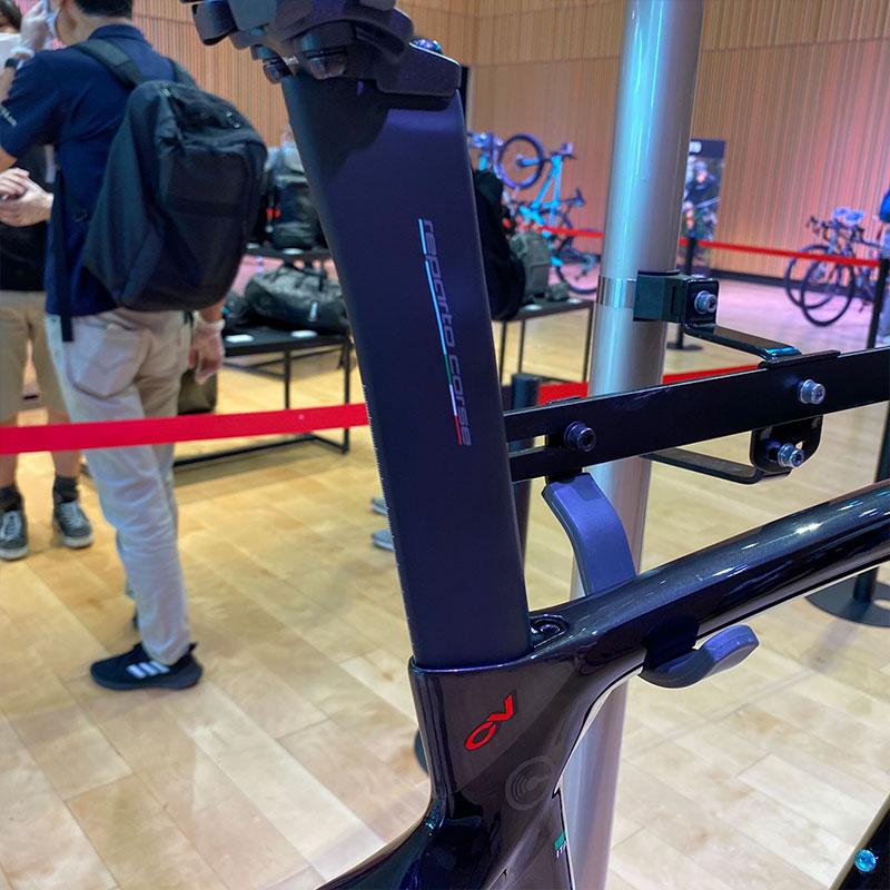 ビアンキ 2026年モデル OLTRE XR4 DISC FRAME（オルトレXR4ディスクフレームセット）METRON 5D ACR付属 Bianchi | Bianchi | 17