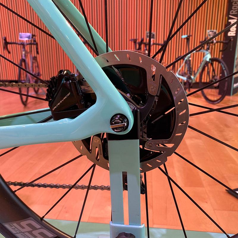 Bianchi ビアンキ 2022年モデル OLTRE XR4 DISC FRAME(オルトレ Bianchi ビアンキ 2022年モデル OLTRE XR4 DISC FRAME(オルトレ