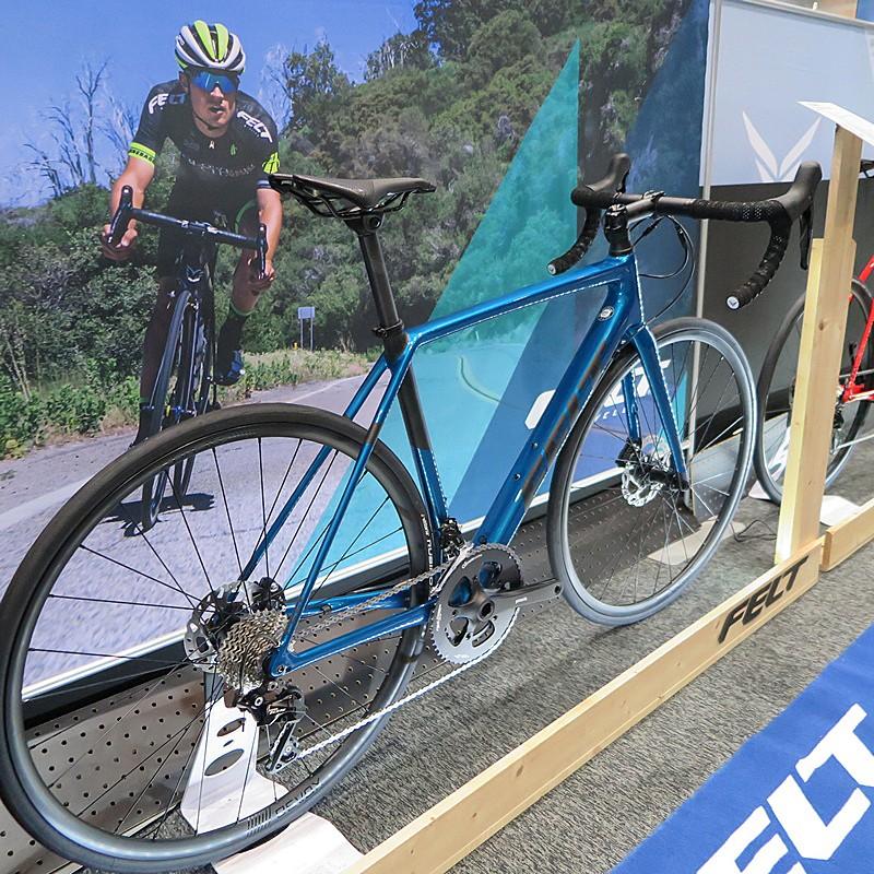 FELT（フェルト） 2020年モデル FR ADVANCED アドバンスド 105完成車