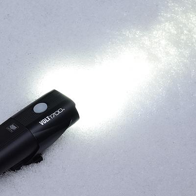 キャットアイ 自転車用フロントライト HL-EL1020RC VOLT1700 楽天市場】キャットアイ VOLT1700 （ボルト1700）フロントライト