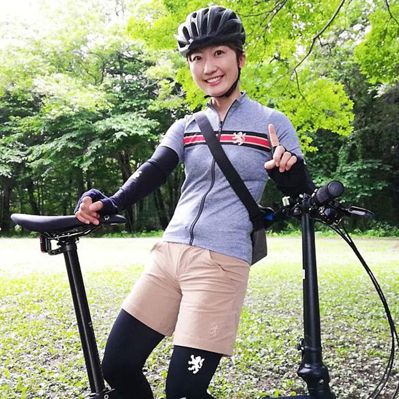 カペルミュール Ladies ナイロンストレッチ ショートパンツ ベージュ