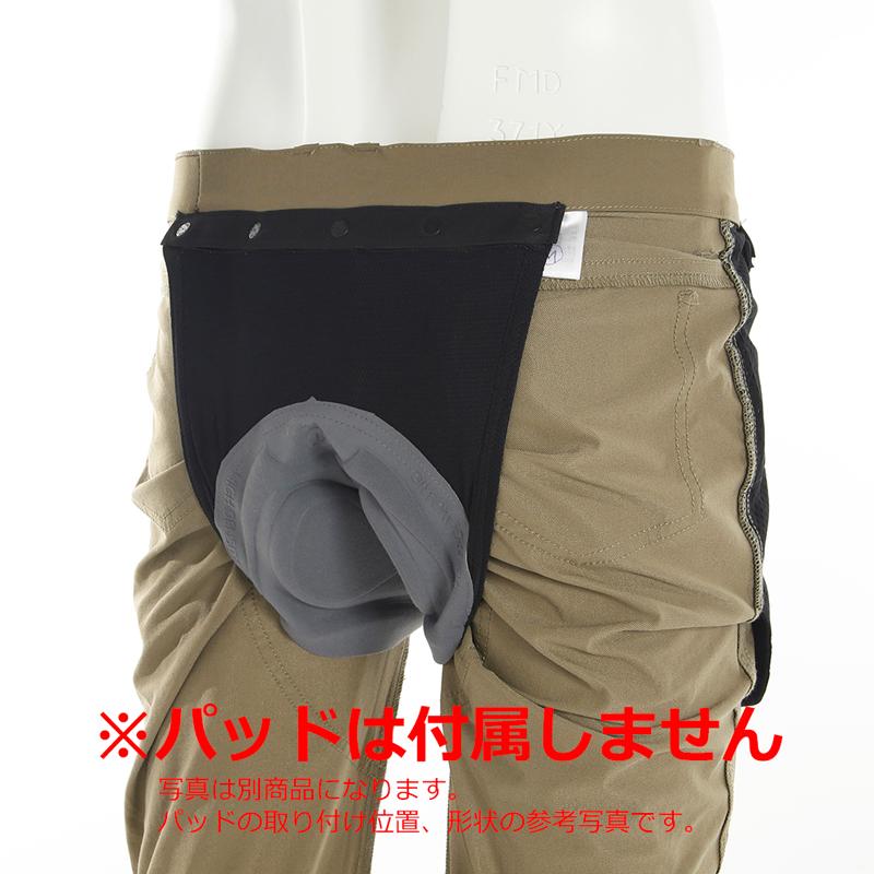 カペルミュール 裾ベルト付きアンクルパンツ メランジブラック（パッド