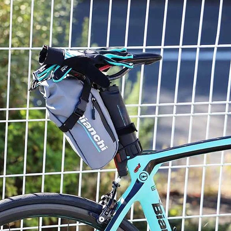 値下げしました。Bianchi グローブ、サドルバッグ、小物セット Bianchi ビアンキ サドルバッグ スモール (ブラック) saddle bag