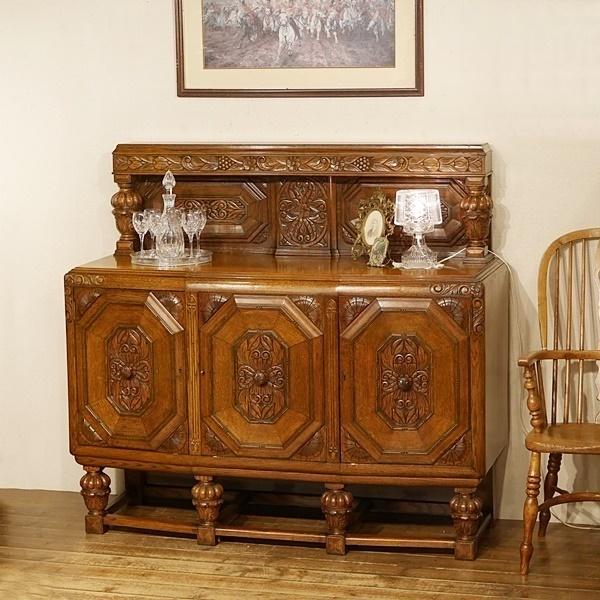 22新春福袋 送料無料 英国イギリスアンティーク家具 9686w オーク材 樫 彫刻 バフェ サイドボード バルボスレッグ テレビ台 キャビネット Smssvg Org