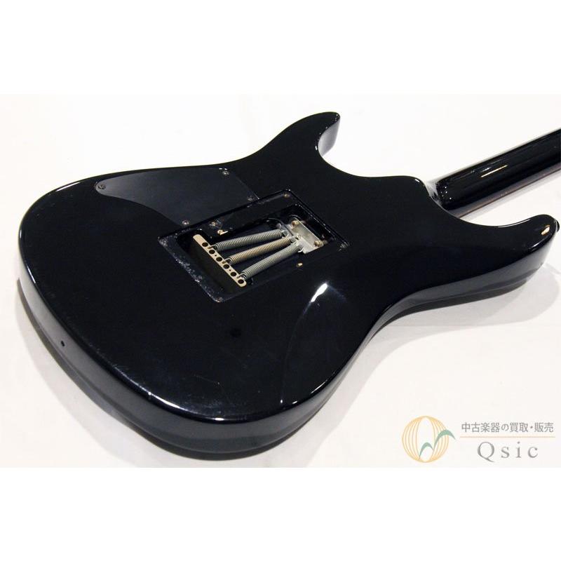 Fender Showmaster Black Out HH フェンダー Fender Showmaster Blackout HH Guitar Black | Musician's Friend