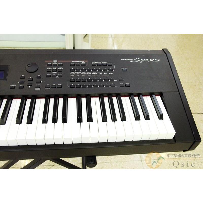 最終値下げ！！⭐︎YAMAHA S70 XS⭐︎ Yamaha S70 XS 73-Key Synth Keyboard with Piano Touch Used