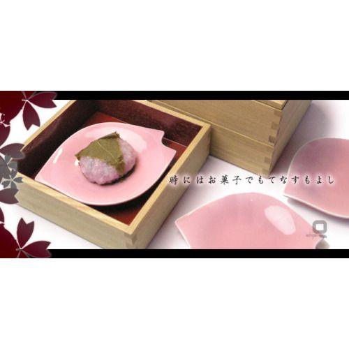 重箱 5寸白木三段重箱 内朱 /仕切り2種（十字/クロス）+桜小皿付 /モダン重箱シリーズ |  | 01