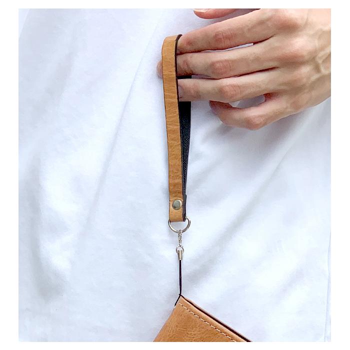 スマホ ストラップ 手首 本革 ストラップ 本革 ジェントルマン スマホ ハンドストラップ 携帯ストラップ レザー リストストラップ 革 本皮 牛革 ヌメ革 |  | 01