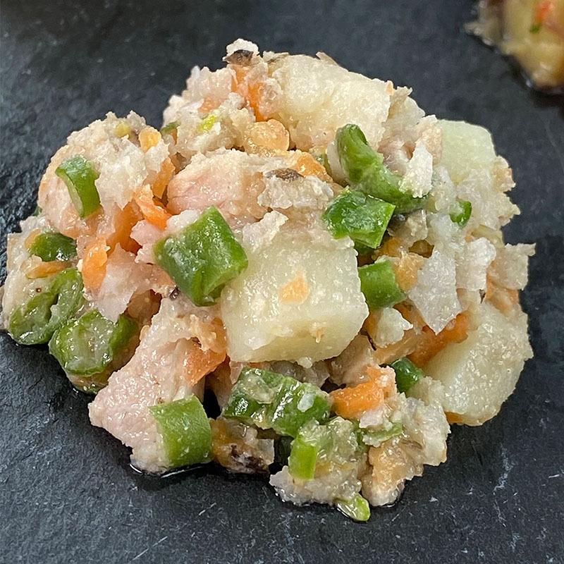 国産 無添加 手作り 犬用ごはん うちの子ごはん Kuituki Na 豚もも肉の肉じゃが Md 暮らしの総合デパートケベック 通販 Yahoo ショッピング