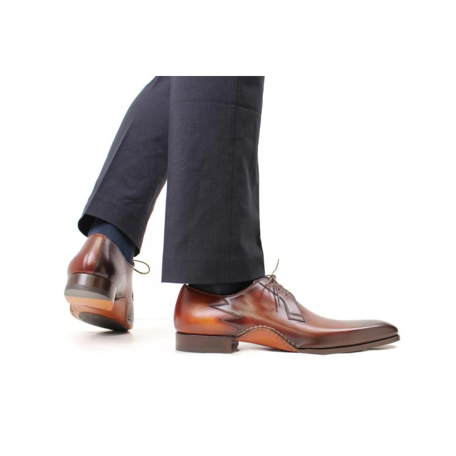 マグナーニ　プレーントゥ　サイズ40 クインクラシコオリジナルモデル】 マグナーニ / MAGNANNI 外