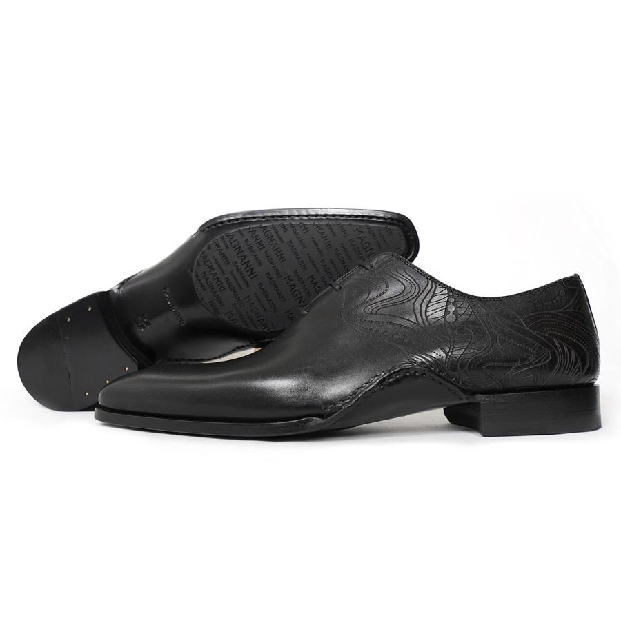 マグナーニ  クインクラシコ ホールカット メンズ カーフレザー ブラック MAGNANNI 25702の画像