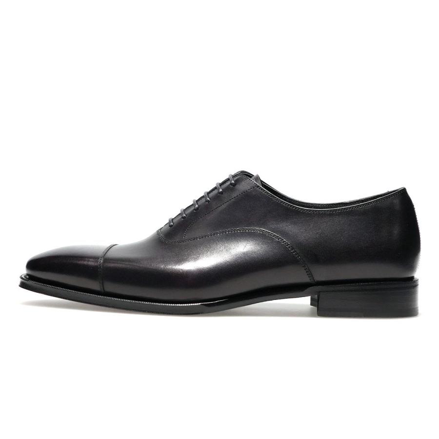 【美品】Perfetto ペルフェットストレートチップ 8(26cm) ブラック Perfetto（ペルフェット） メンズ ドレスシューズ 内羽根ストレート