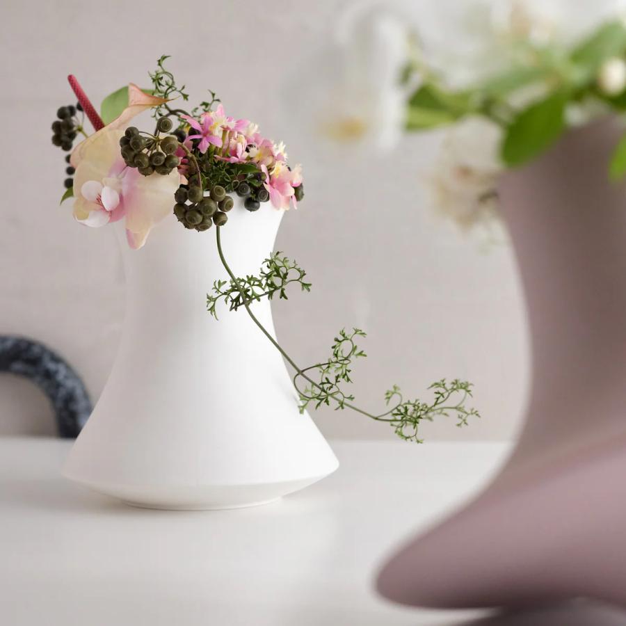 File フィレ フラワーベース 2色 2サイズ【フラワーベース 花器 花瓶 磁器 インテリア雑貨 オブジェ ホワイト 白 モーブ ニュアンスカラー おしゃれ モダン】の画像