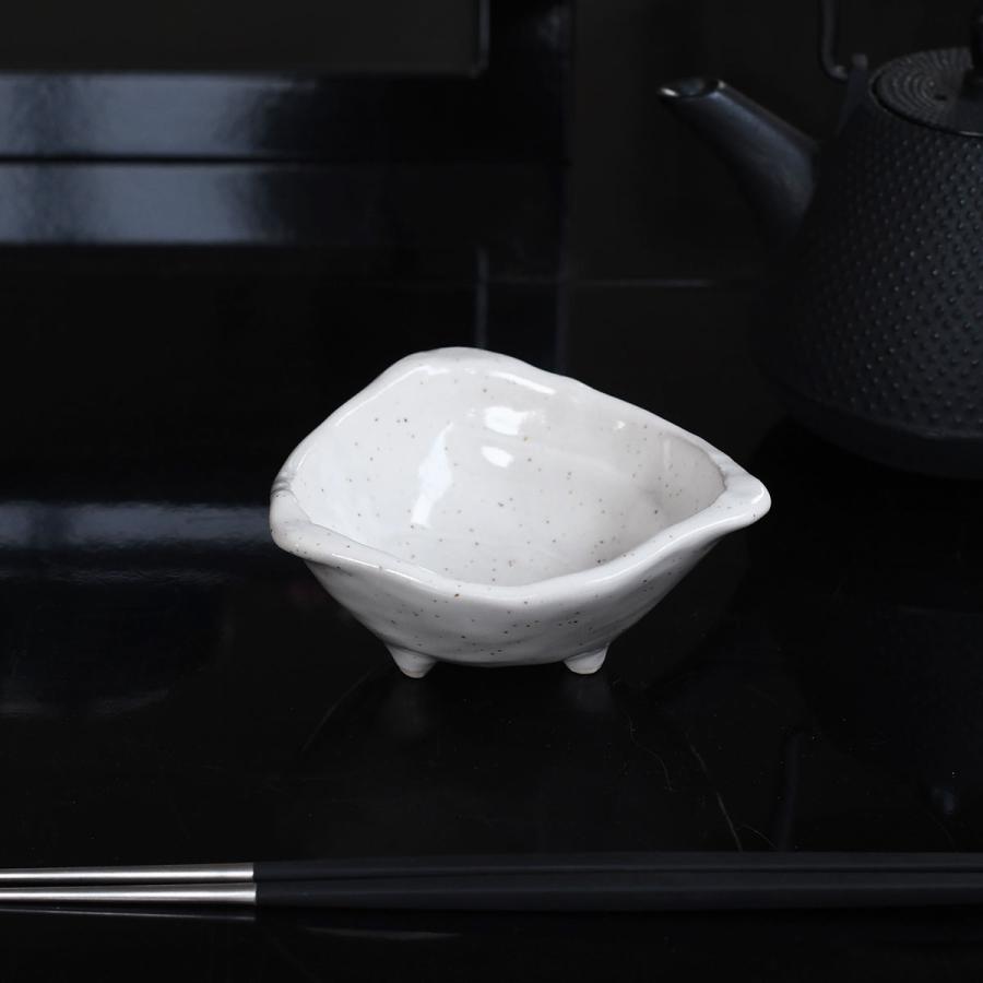 取り寄せ商品】饗の器 きょうのうつわ -M.STYLE- 三角小鉢11cm 4色