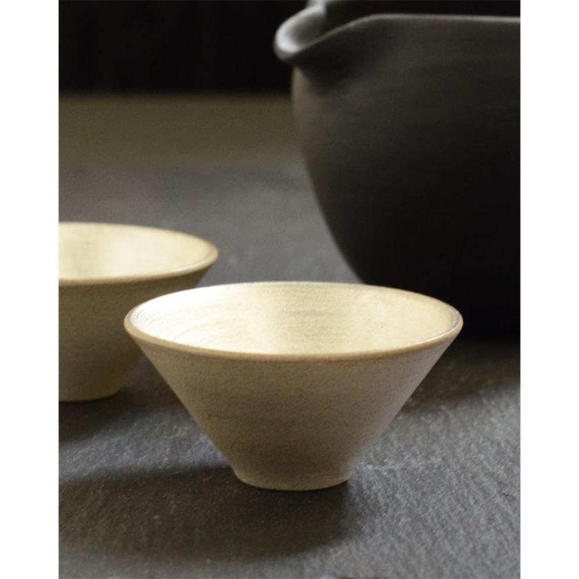 杯 黒銀彩・白銀彩【酒器 盃 お猪口 おちょこ ぐい呑み ぐいのみ 日本