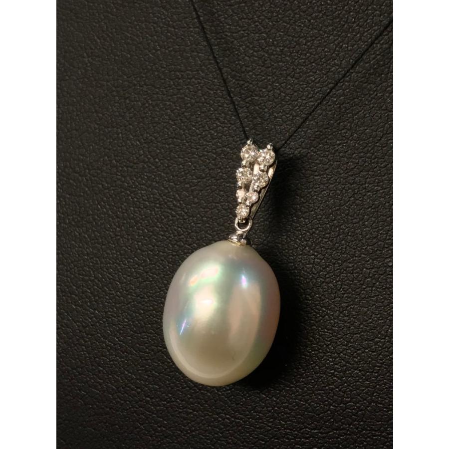 K18WG ホワイトゴールド 白蝶真珠 パール×ダイヤモンド 0.15ct 