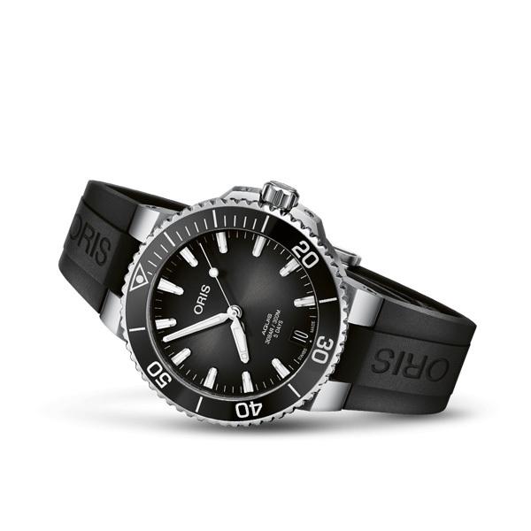 AQUIS 正規品 ORIS オリス アクイスデイト キャリバー400 自動巻き 