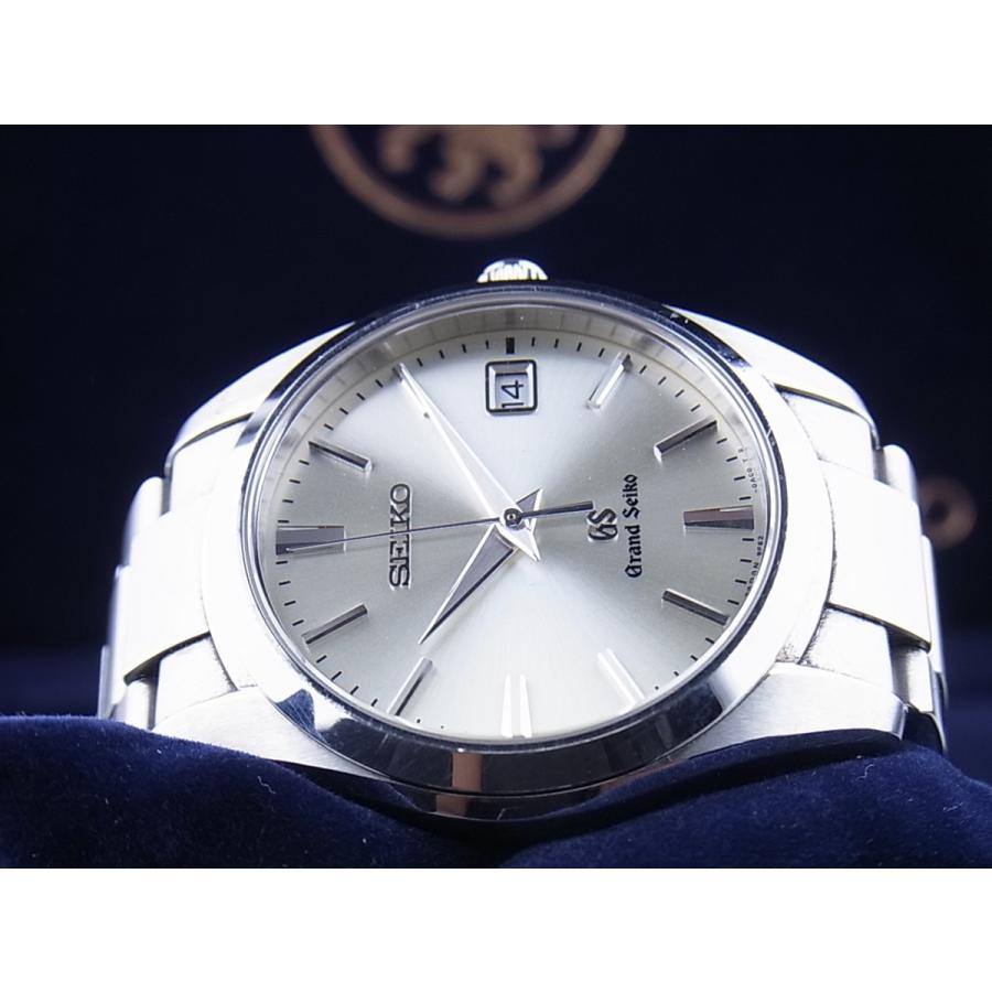 Grand Seiko グランドセイコー保証書付9Fクオーツシルバー文字盤