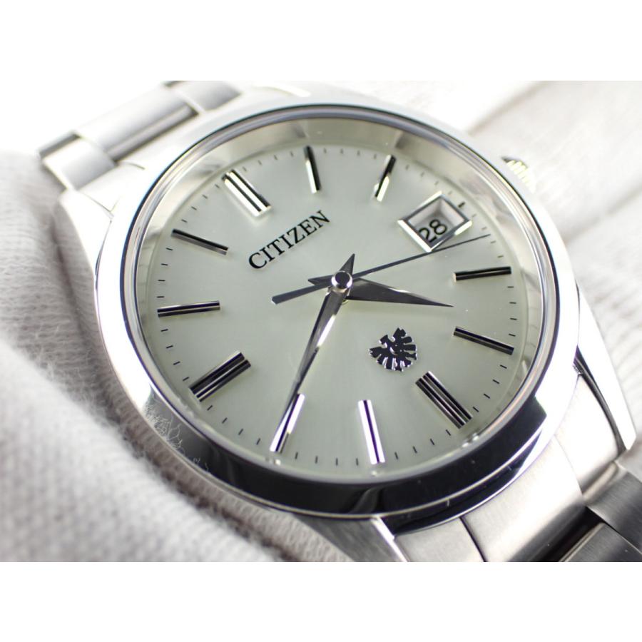 The CITIZEN シチズン ザ・シチズン エコドライブ シルバー文字盤