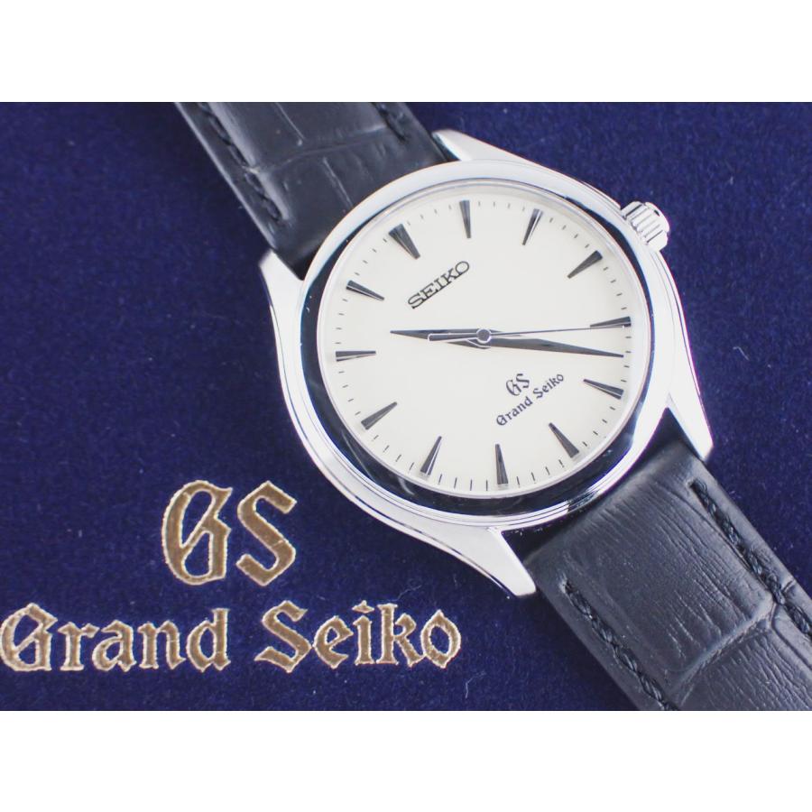 Grand Seiko グランドセイコー 9Fクオーツ アイボリー文字盤 SBGX009