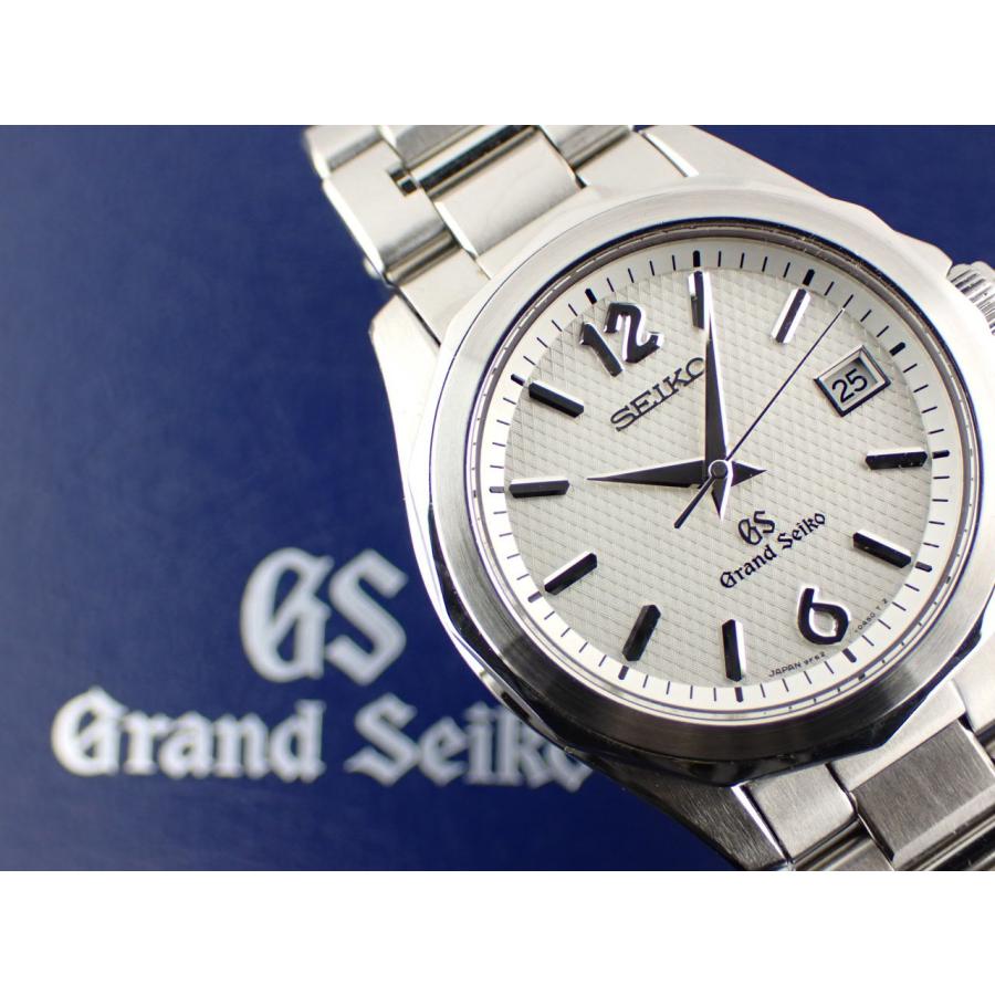 Grand Seiko グランドセイコー 9Fクォーツ シルバー文字盤 SBGX033