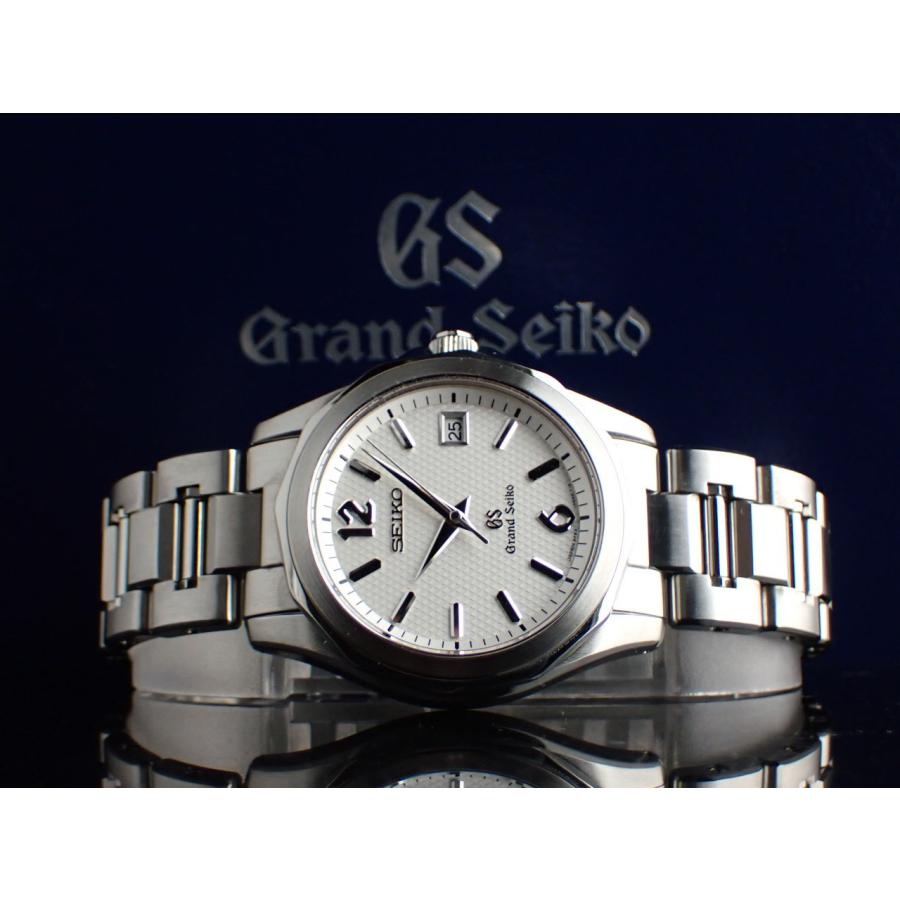 Grand Seiko グランドセイコー 9Fクォーツ シルバー文字盤 SBGX033